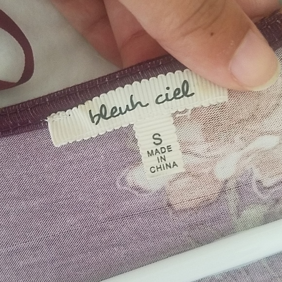 Maroon/floral wrap dress - Picture 3 of 3